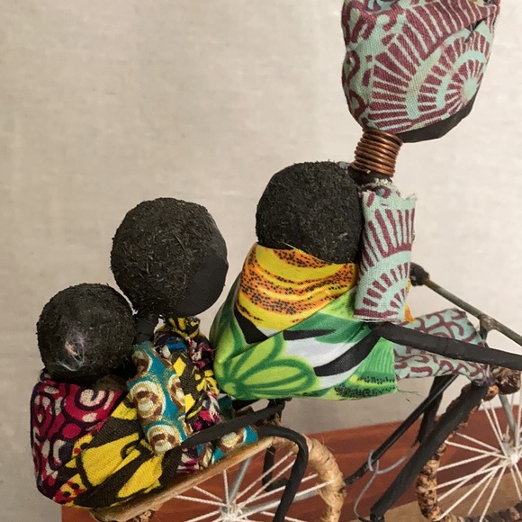 Vintage hand made Jamaican folk art figurine - Picture 2 of 7